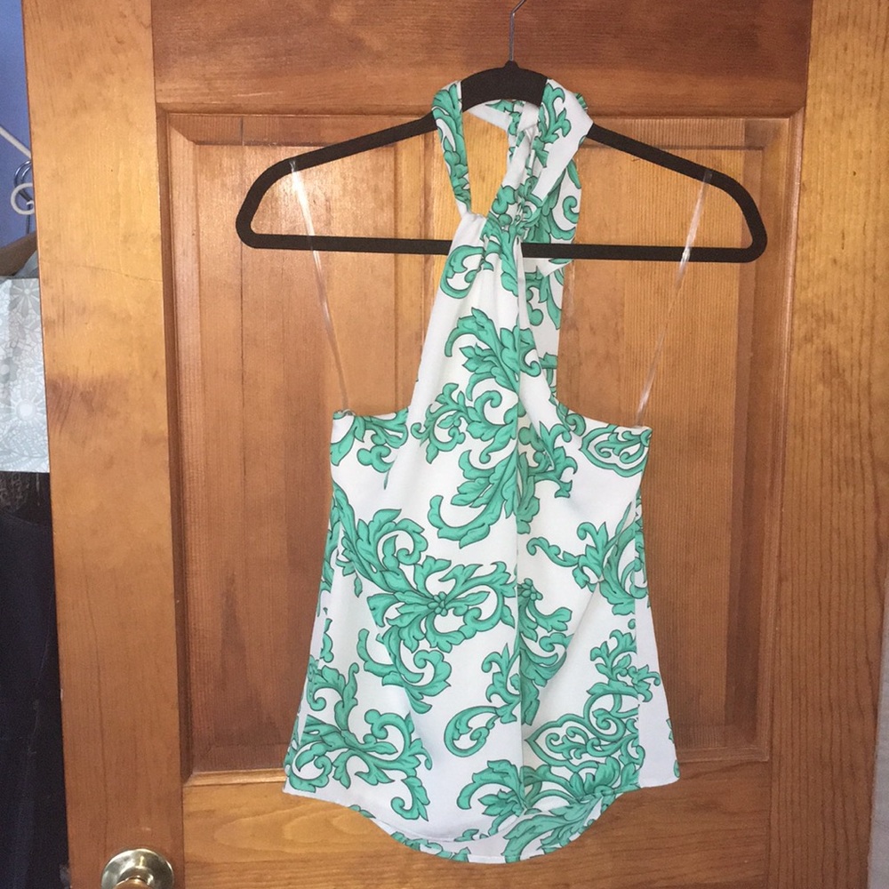 💃Green and White‎ Halter Top
